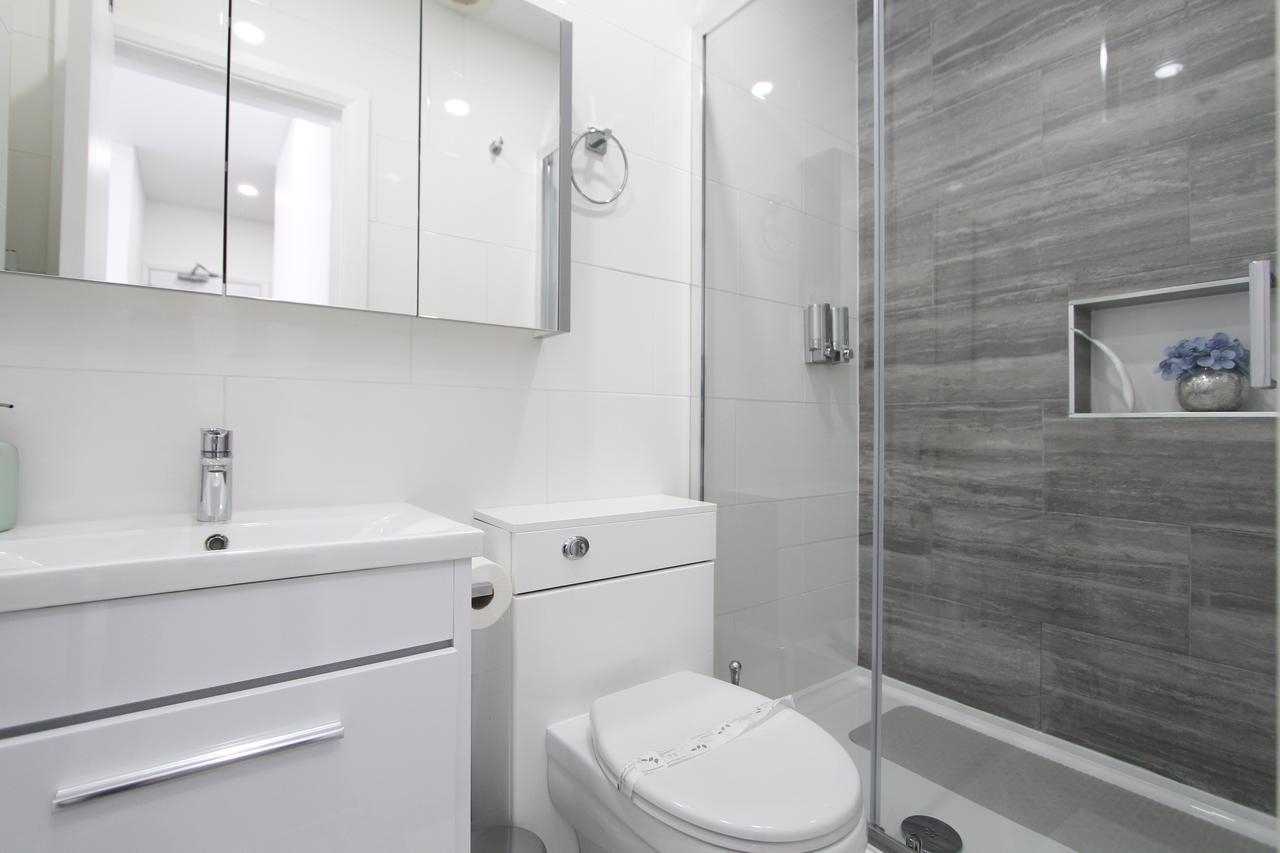Bluegreen Suites Edgware Exterior photo