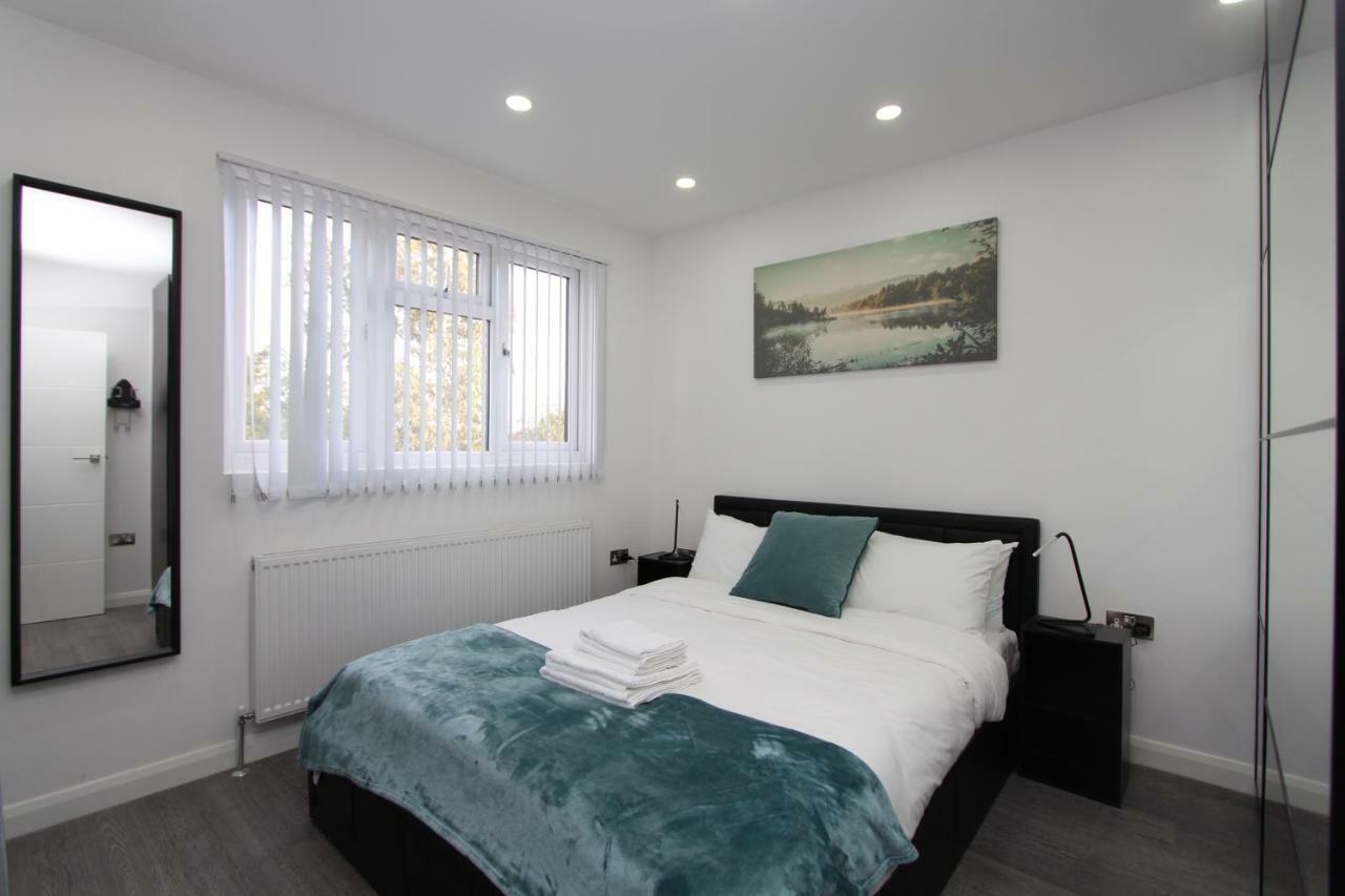 Bluegreen Suites Edgware Exterior photo